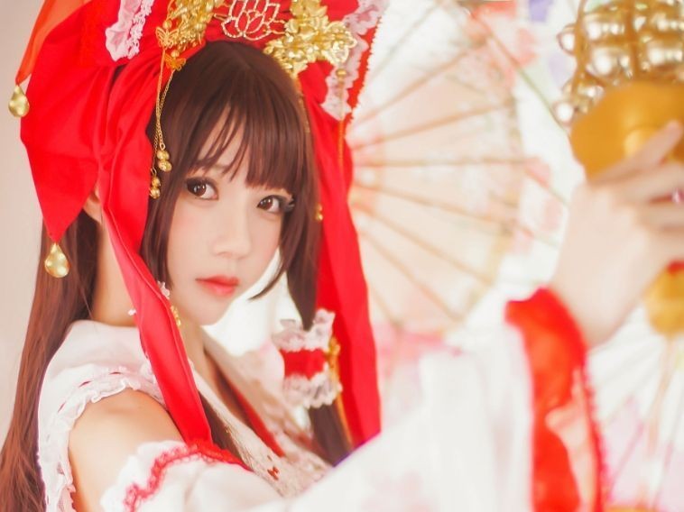 桜桃喵《灵梦 新年快乐》：挥舞新年的祝福
