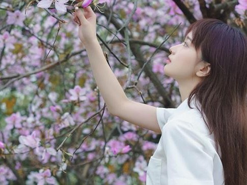 感情升温，女人把你当老公了才会这么做