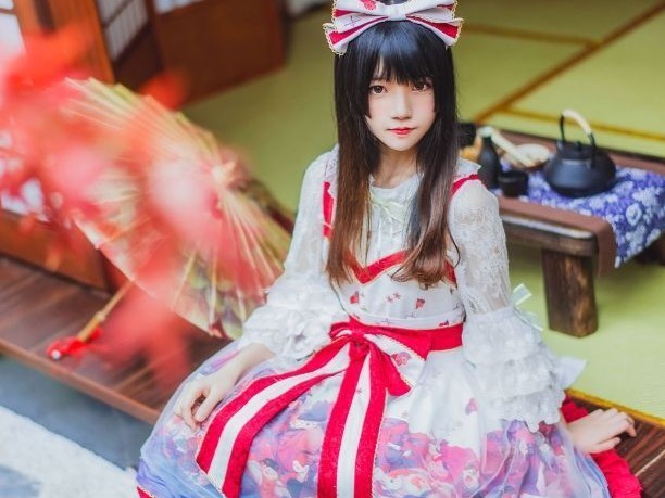 桜桃喵《和风lolita》：化身日式洛丽塔，优雅与俏皮并存