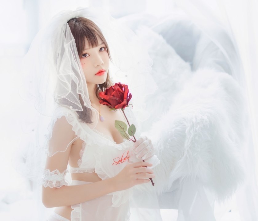 轻纱飘逸,梦幻迷离——桜桃喵《轻纱》的浪漫演绎 第2张 轻纱飘逸,梦幻迷离——桜桃喵《轻纱》的浪漫演绎 第2张
