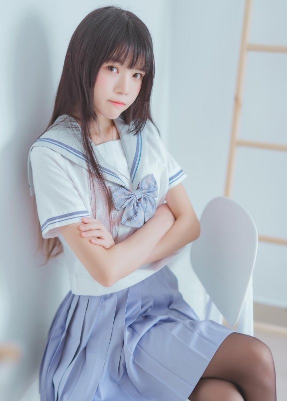 桜桃喵的《黑丝水手》系列:纯真与优雅的完美融合 第2张 桜桃喵的《黑丝水手》系列:纯真与优雅的完美融合 第2张
