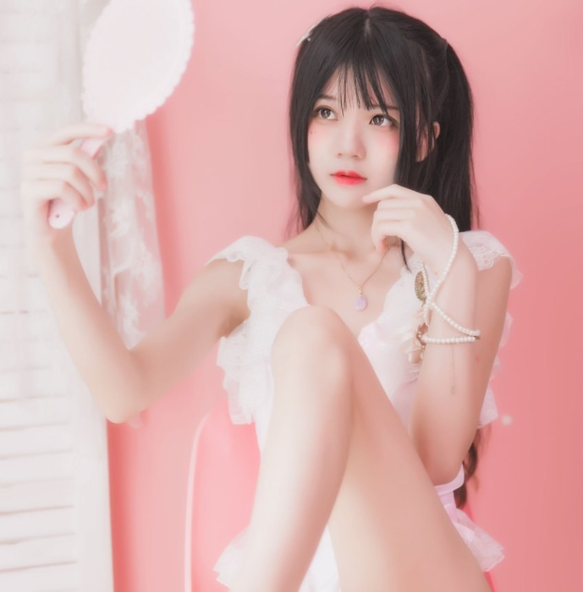 桜桃喵《冬眠系列 粉色浴缸》:在柔软世界里与春天共舞 第3张 桜桃喵《冬眠系列 粉色浴缸》:在柔软世界里与春天共舞 第3张