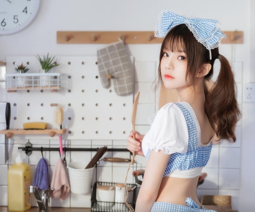 桜桃喵的《小娇妻》:温柔日常里的甜美幻想 第2张 桜桃喵的《小娇妻》:温柔日常里的甜美幻想 第2张