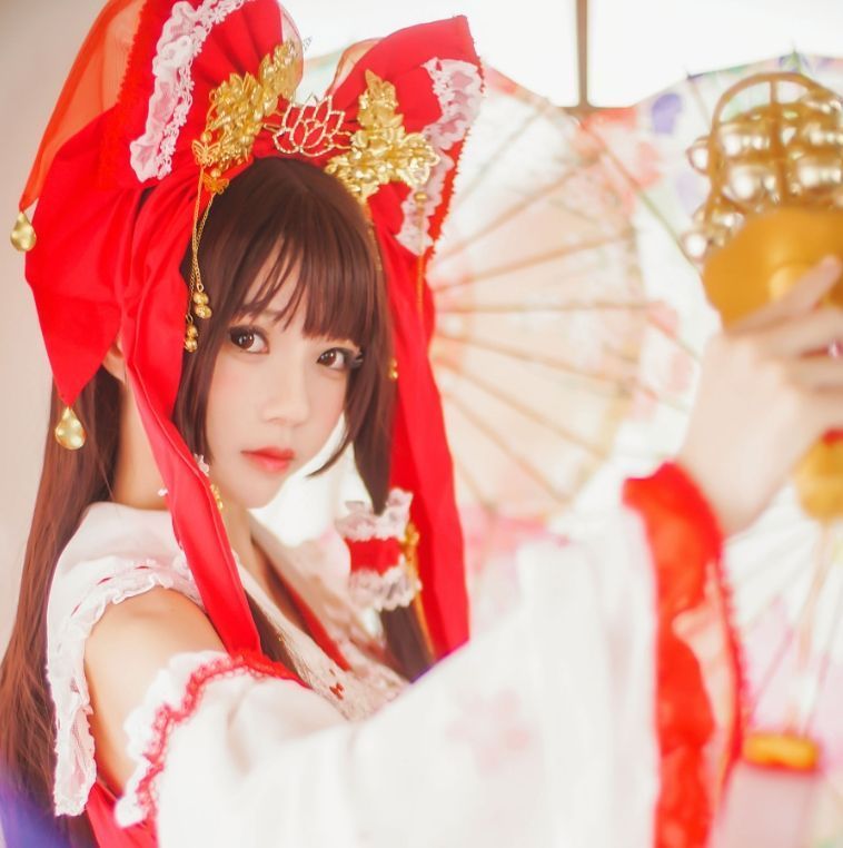 桜桃喵《灵梦 新年快乐》:挥舞新年的祝福 第1张 桜桃喵《灵梦 新年快乐》:挥舞新年的祝福 第1张