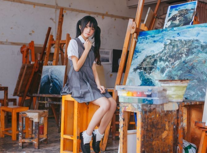 桜桃喵《画室少女》——青春画室中的艺术瞬间 第1张 桜桃喵《画室少女》——青春画室中的艺术瞬间 第1张