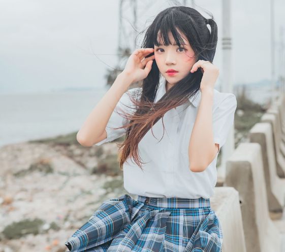 桜桃喵《耳畔的风》——轻拂脸颊的风,静谧而清新 第1张 桜桃喵《耳畔的风》——轻拂脸颊的风,静谧而清新 第1张