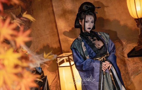 咬一口兔娘什么时候下海的?揭秘她的转变与成长之路 第2张 咬一口兔娘什么时候下海的?揭秘她的转变与成长之路 第2张